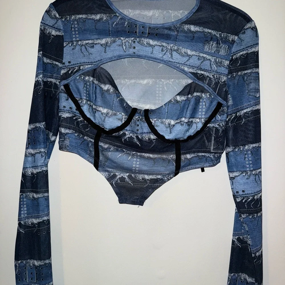 SHEIN Navy and Black Cutout Bustier - Picture 5 of 5